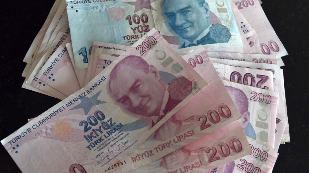 merkez-bankasi-karari-sonrasi-mevduat-faizinde-son-durum-1-milyon-tlnin-32-gunluk-getirisi-belli-old.jpeg